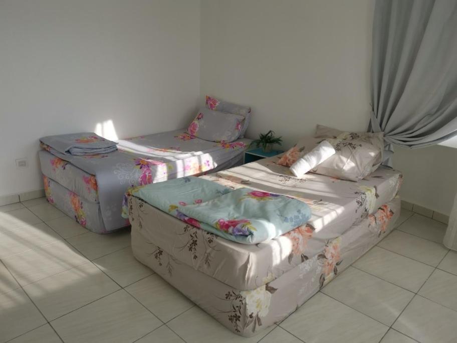 12 Pax Skyview Homestay 2 Family Room 2R2B Golden Hills Mountain View Genting Highland Dataran Tinggi Genting Bagian luar foto