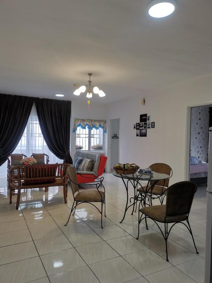 12 Pax Skyview Homestay 2 Family Room 2R2B Golden Hills Mountain View Genting Highland Dataran Tinggi Genting Bagian luar foto
